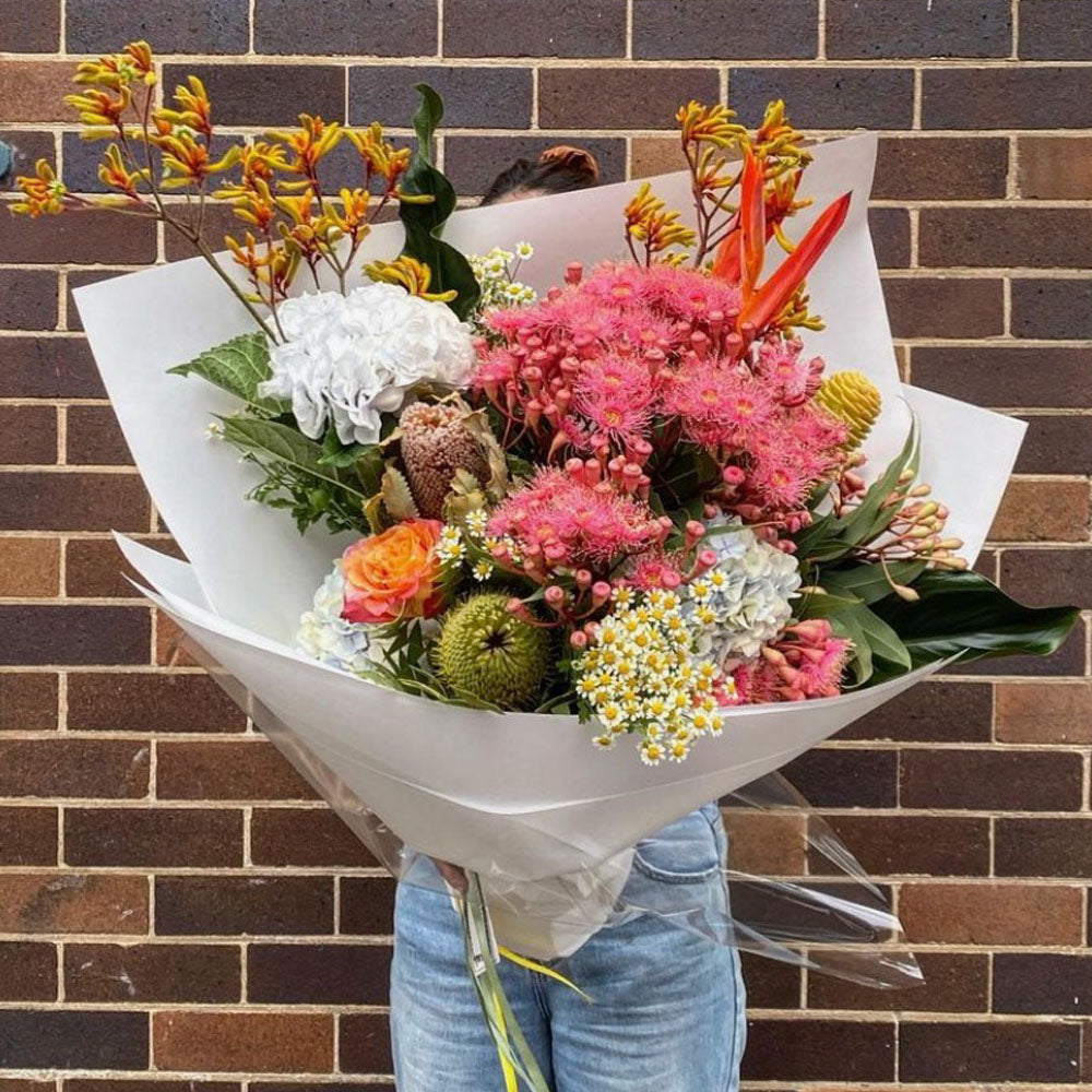 Festive Natives & Seasonal Flowers